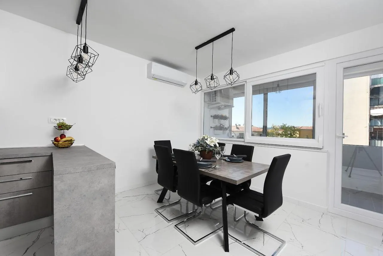 Apartment Apartman Niko Zadar